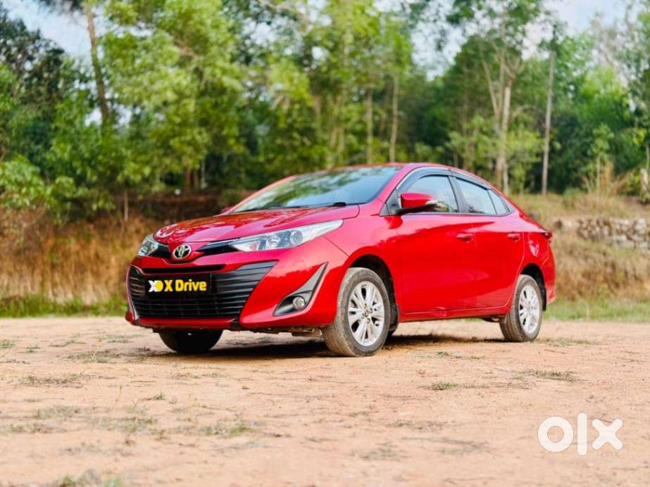 Toyota Yaris V, 2019, Petrol