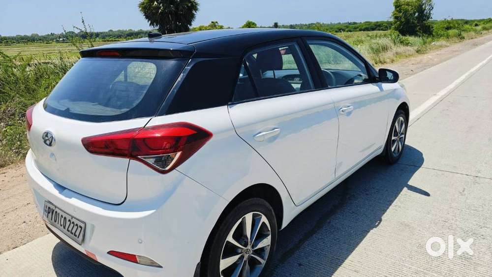 Hyundai I20 Petrol Asta Dual Tone, 2017, Petrol