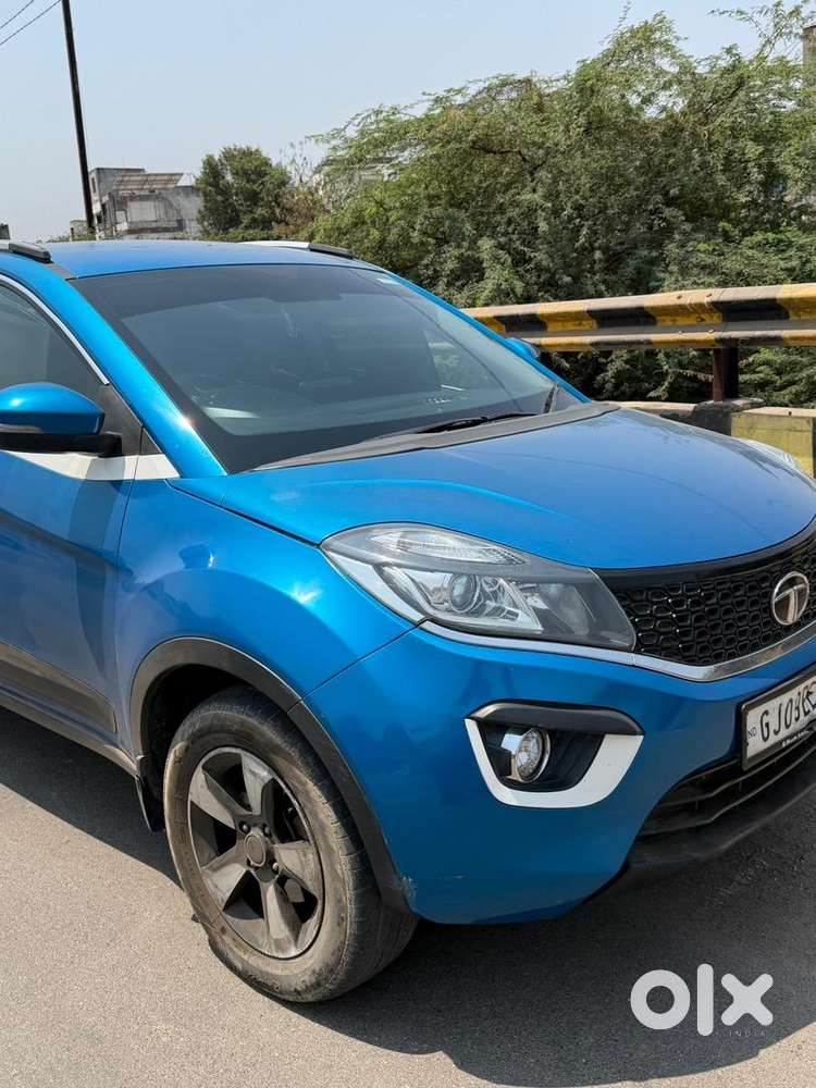 Tata Nexon Xz + Bs4