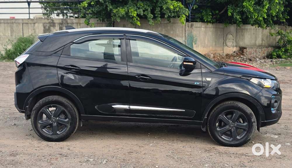 Tata Nexon Ev Xz Plus Lux Dark Edition, 2022, Electric
