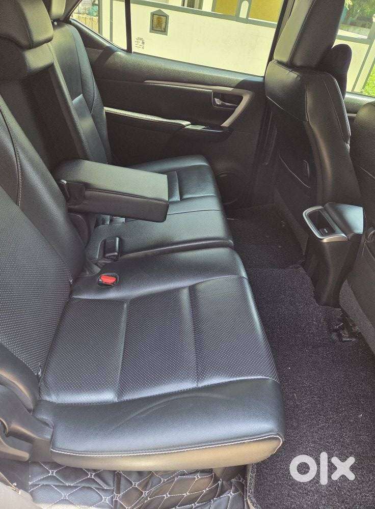 Toyota Fortuner 4x2 Mt 2.8 Diesel, 2021, Diesel