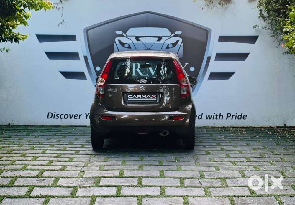 Maruti Suzuki Ritz Vxi, 2011, Petrol