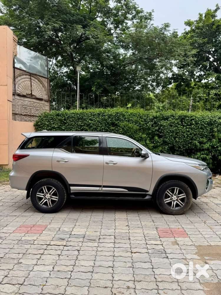 Toyota Fortuner 4x2 At 2.8 Diesel, 2020, Diesel