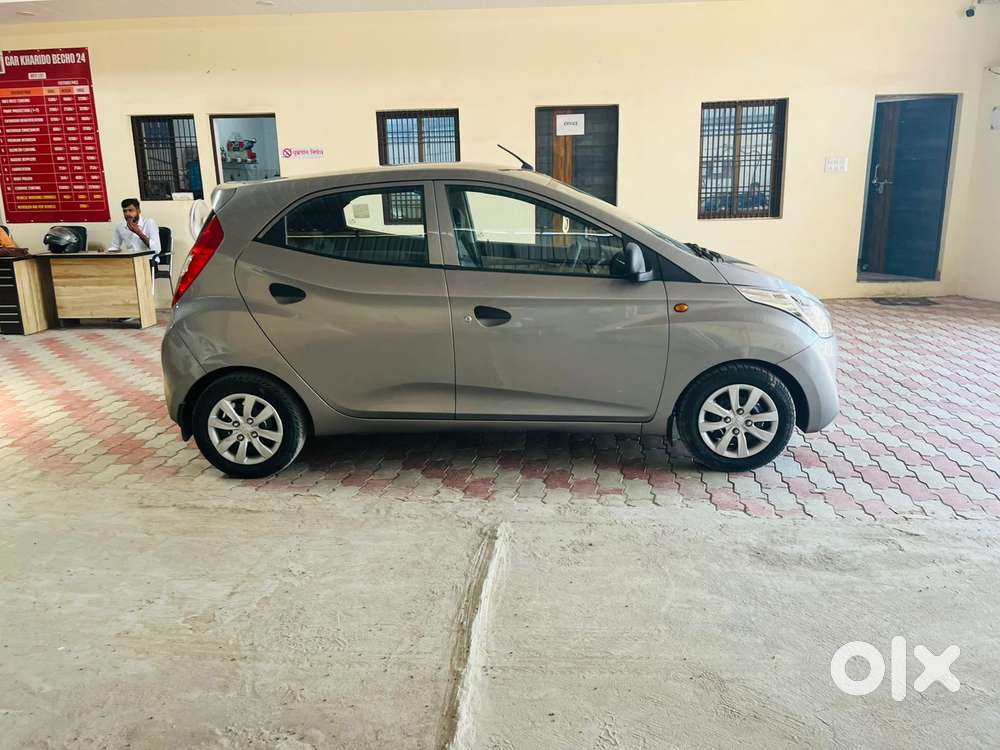 Hyundai Eon Magna +, 2012, Petrol