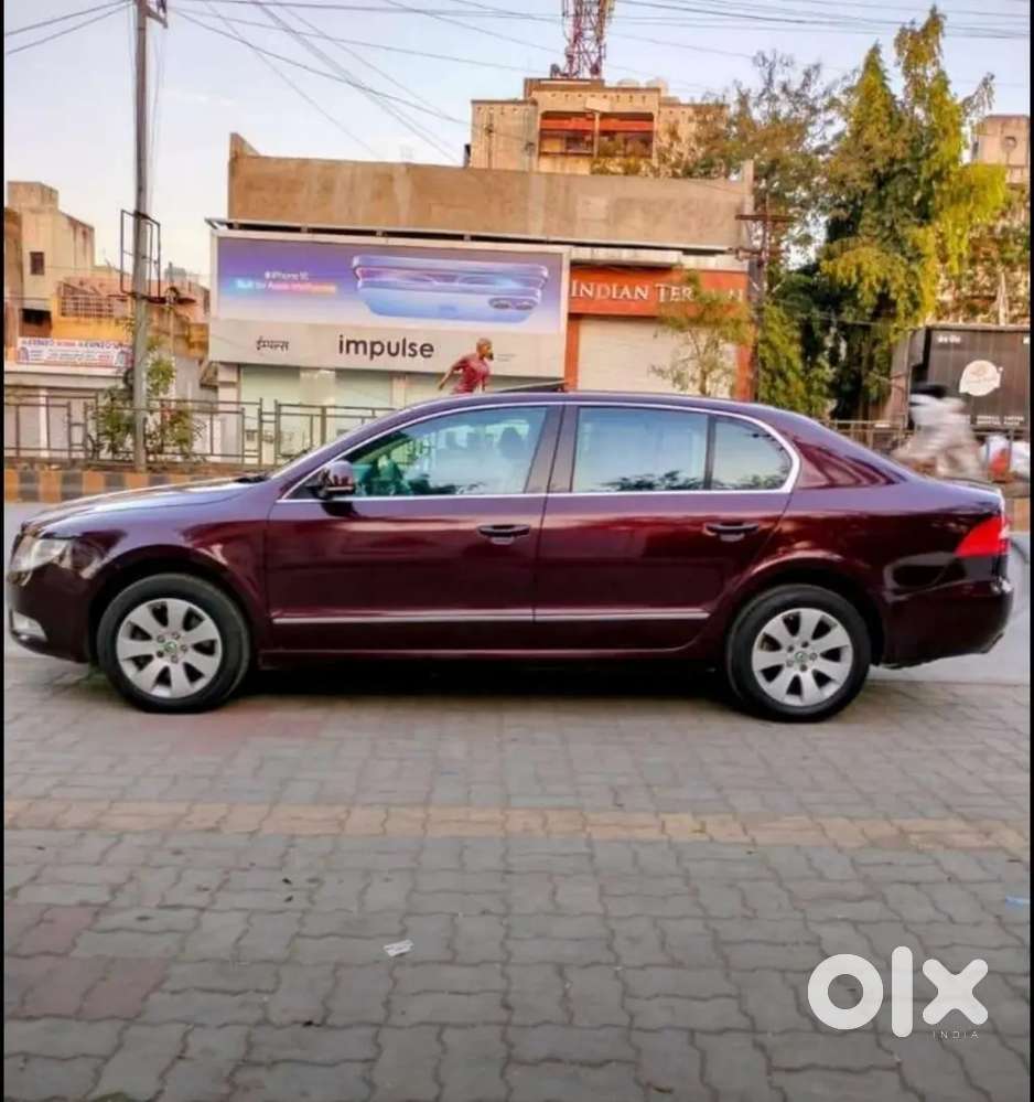 Skoda Superb Elegance 2013