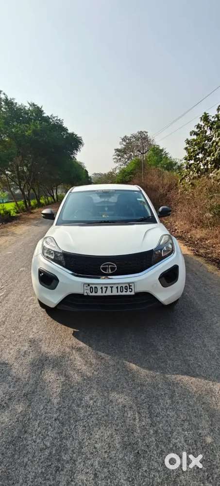 Tata Nexon 2019 Petrol Well Maintained