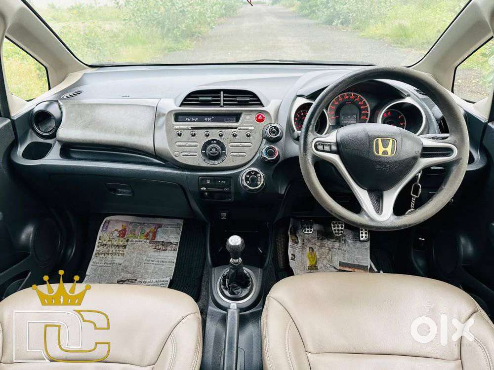 Honda Jazz V Mt Privilege, 2010, Petrol