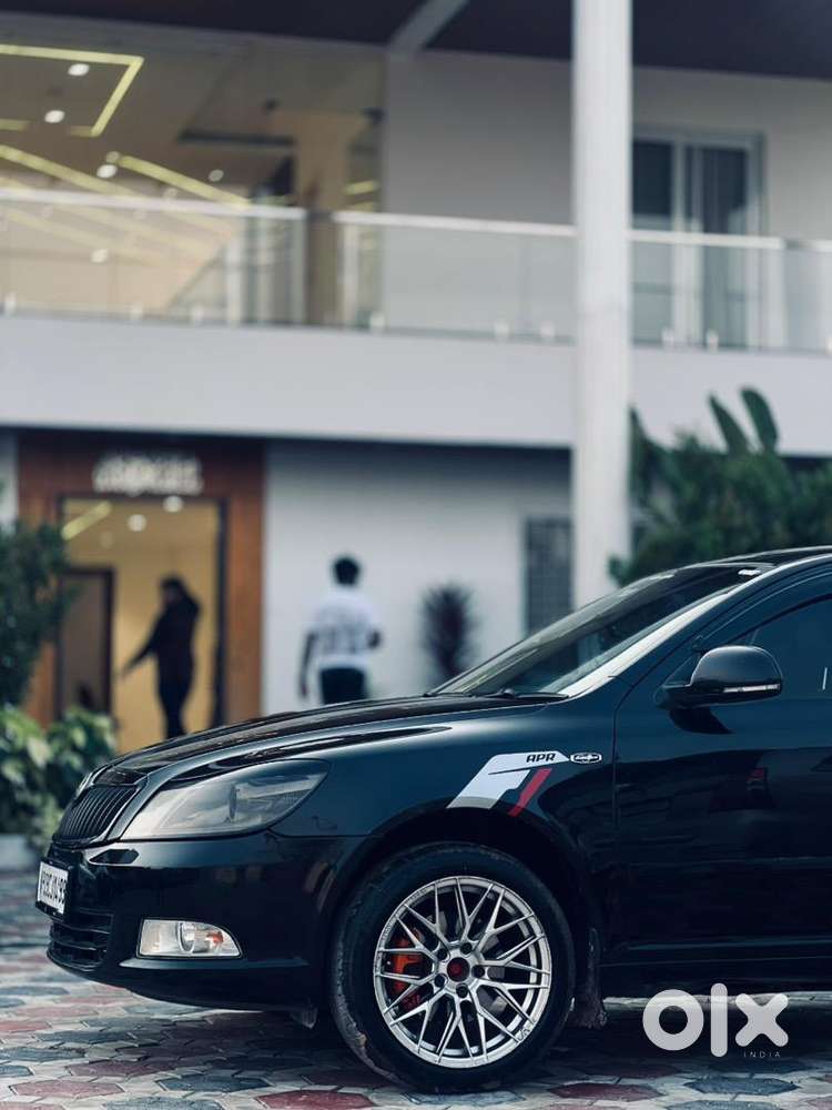 Skoda Laura 2012 Diesel Well Maintained