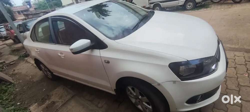 Volkswagen Vento Highline 2011