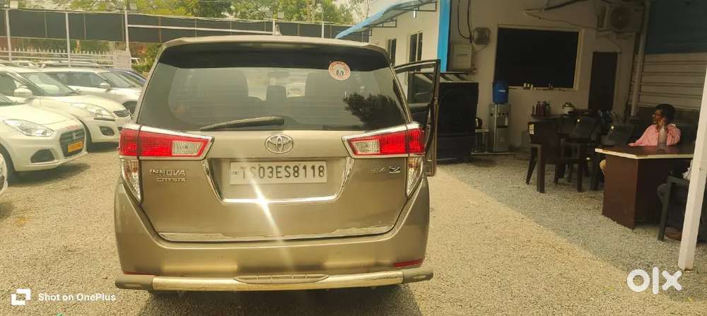 Toyota Innova Crysta 2018 Diesel 200000 Km Driven