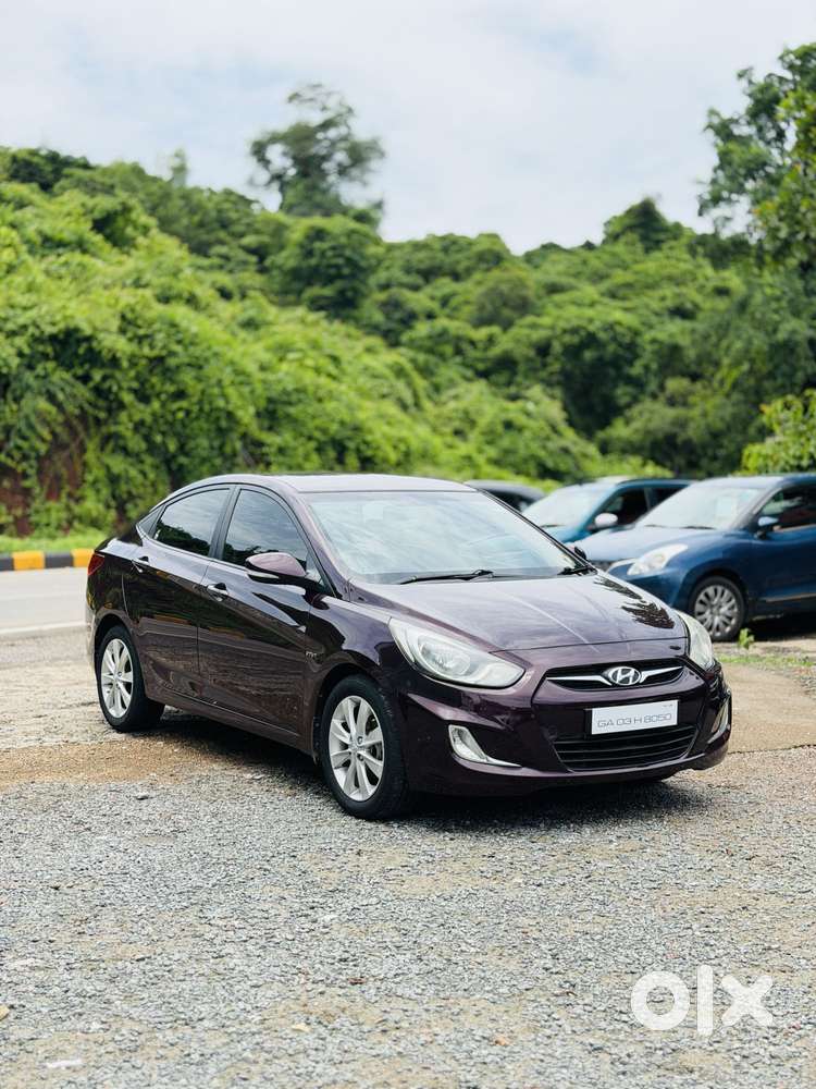 Hyundai Fluidic Verna 1.6 Vtvt Sx, 2011, Petrol