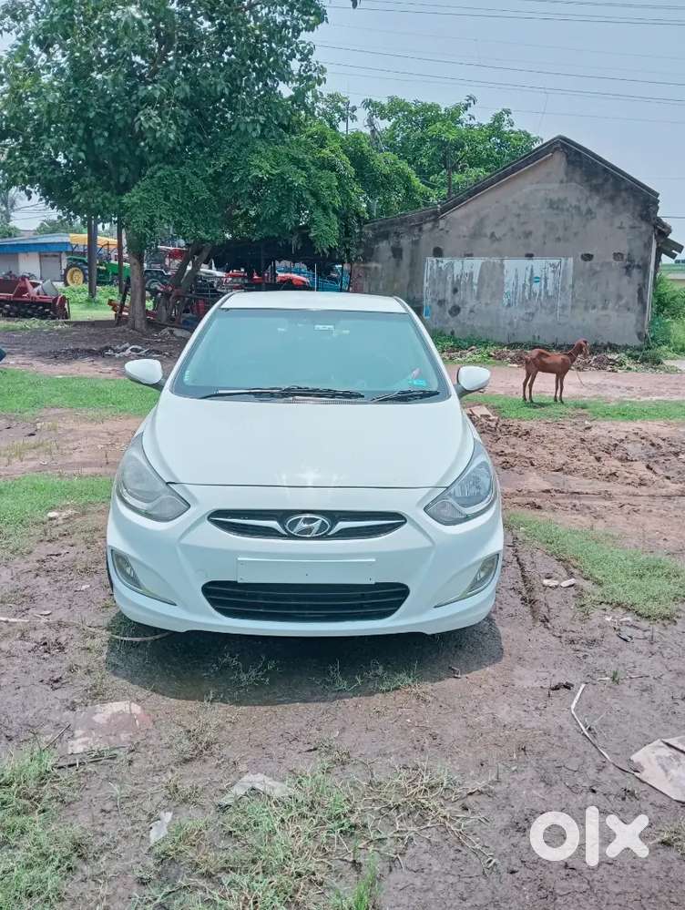 Hyundai Verna 2013 Diesel 98000 Km Driven
