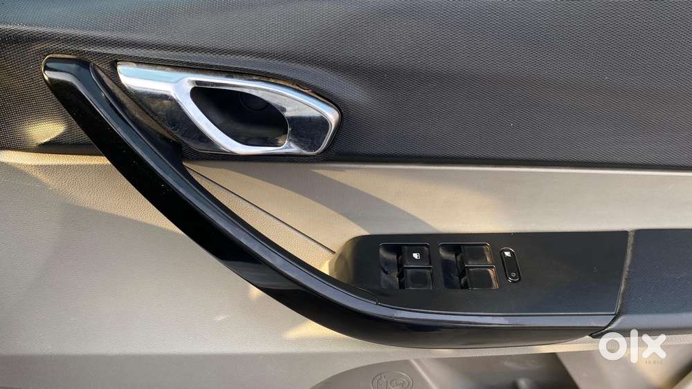 Tata Tiago 1.2 Revotron Xz, 2018, Petrol