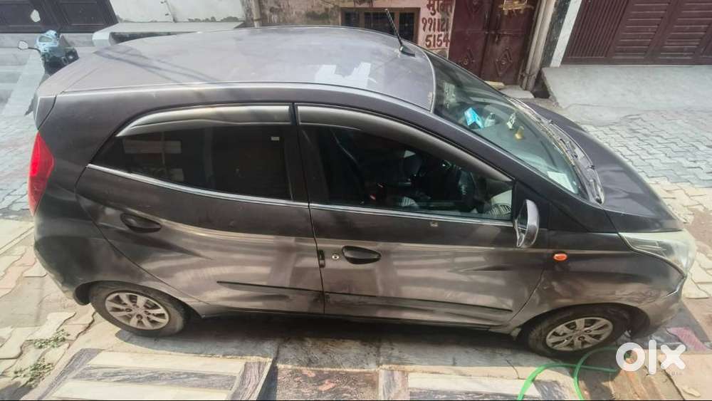 Hyundai Eon Era+ 2017 Model With Petrol & Cng.