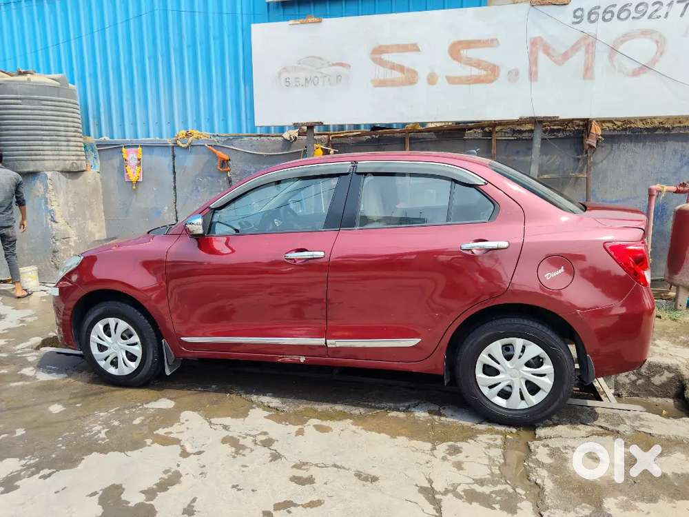 Maruti Suzuki Dzire 2018 Diesel 123000 Km Driven