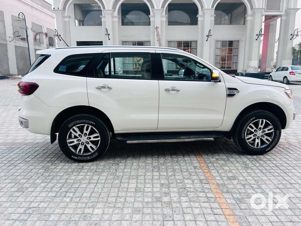 Ford Endeavour 2.2 Titanium At 4x2, 2018, Diesel