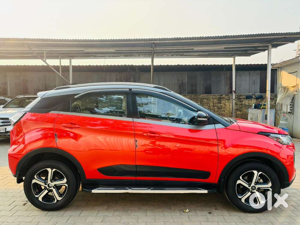 Tata Nexon 1.2 Revotron Xz Plus, 2023, Petrol