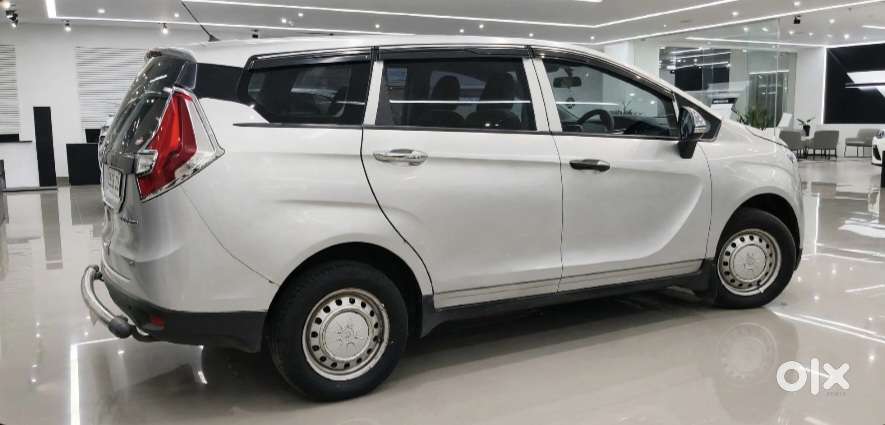 Mahindra Marazzo M2, 2019, Diesel