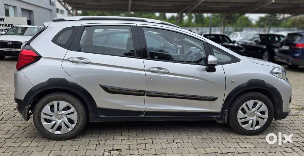 Honda WR-V i-VTEC S, 2017, Petrol