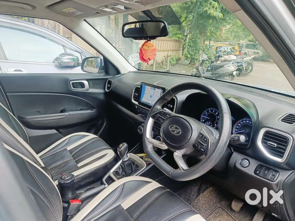 Hyundai Venue Sx (o) Mt 1.0 Turbo Dual Tone, 2021, Petrol