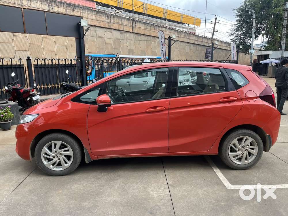 Honda Jazz V Cvt, 2015, Petrol