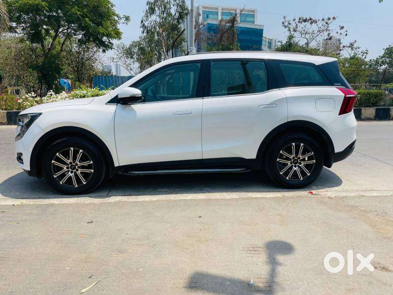 Mahindra Xuv700 2.0 Ax 7 Petrol At Luxury Pack Str, 2025, Petrol