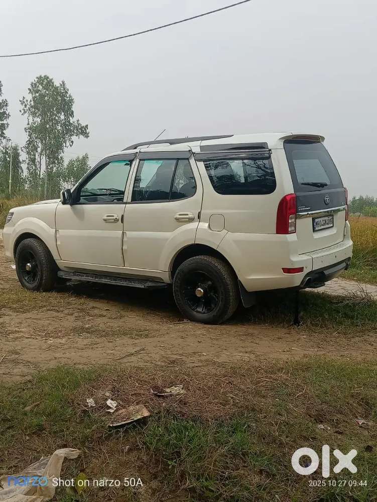 Tata Safari Storme 2014 Diesel 4th Owner