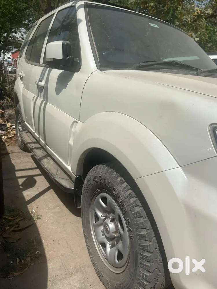 Tata Safari Storme 2013 Diesel