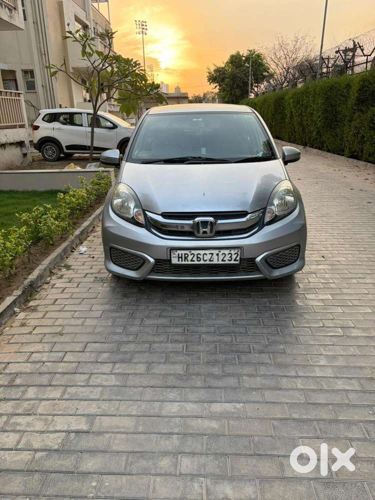 Honda Amaze 2016 Diesel Well Maintained