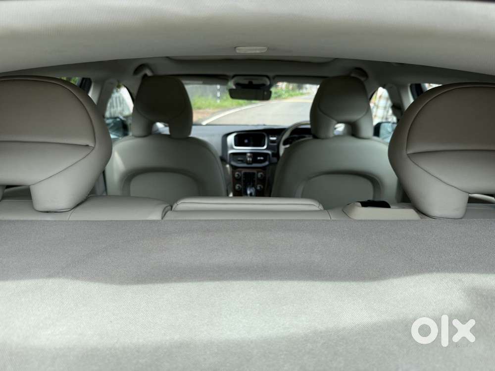 Volvo V40 D3 R Design, 2017, Diesel