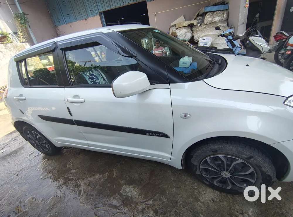 Maruti Suzuki Swift 2011 Diesel Good Condition