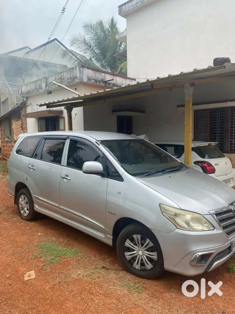 Toyota Innova Diesel 2015