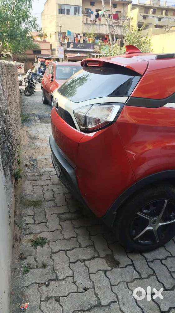 Tata Nexon 1.2 Revotron Xe, 2017