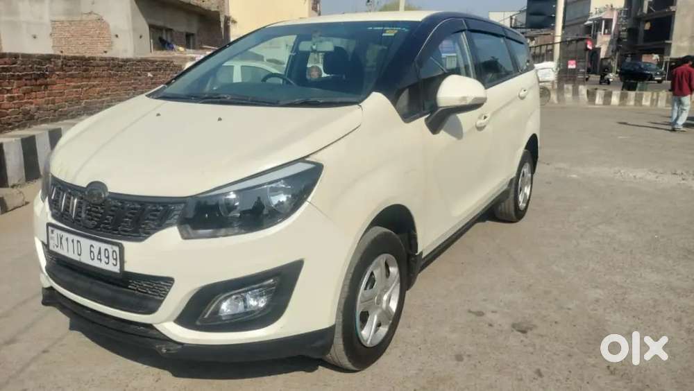 Mahindra Marazzo 2019 Diesel 70000 Km Driven