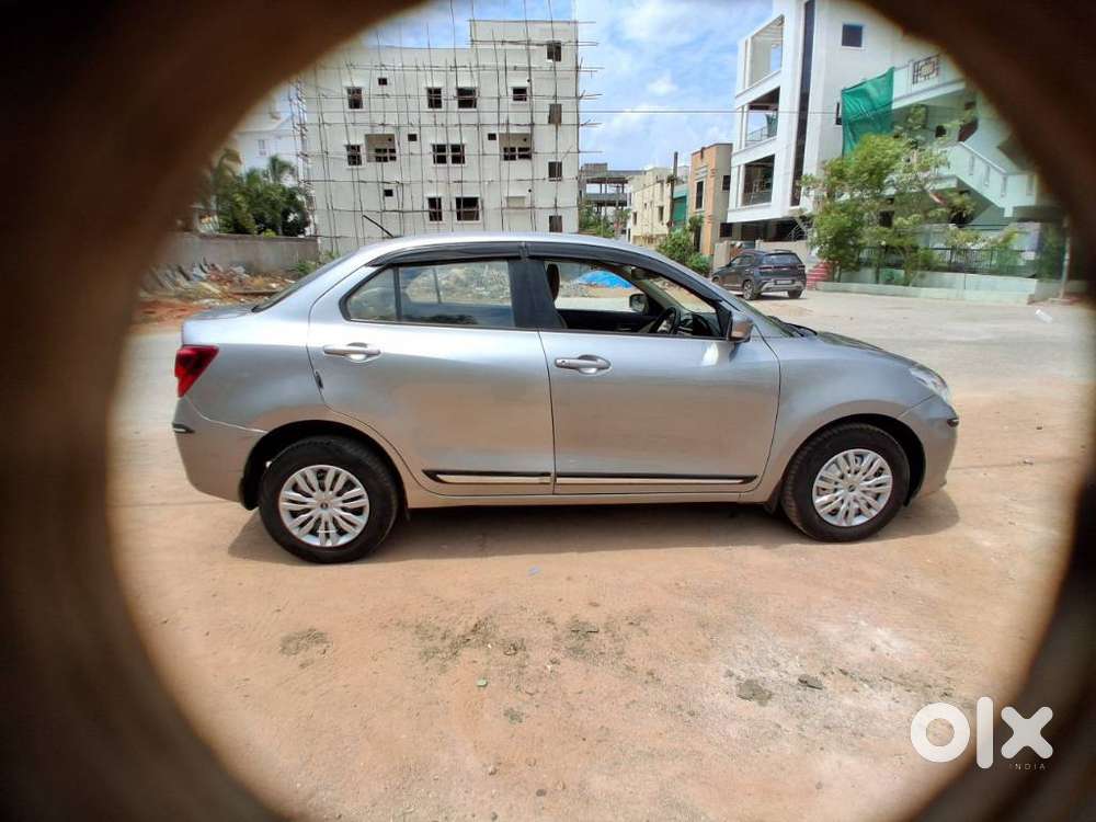 Maruti Suzuki Swift Dzire 1.3 Vxi, 2022, Petrol