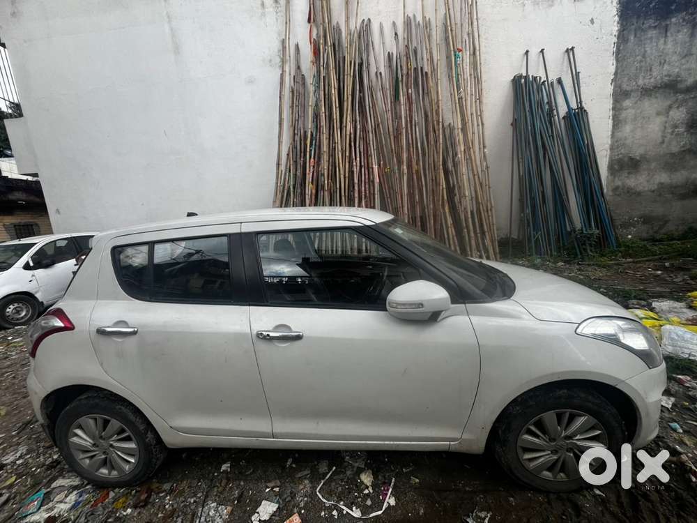 Maruti Swift Petrol 2015