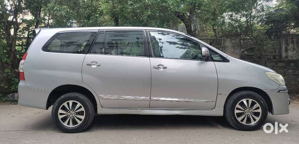 Toyota Innova 2.5 V 7 Str, 2015, Diesel