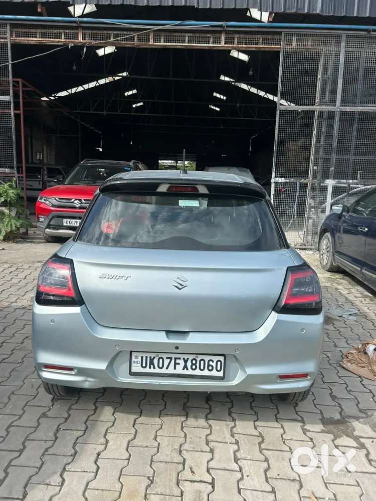 Maruti Suzuki Swift 1.2 2024