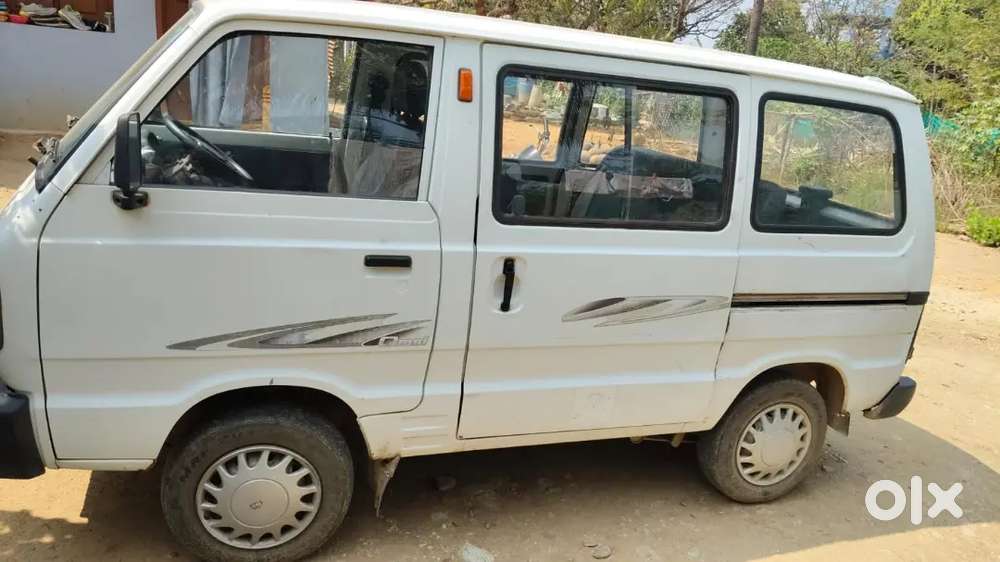 Maruti Suzuki Omni 2010