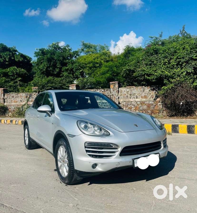 Porsche Cayenne Diesel 2013 Excellent Condition With Panaromic Sunroof