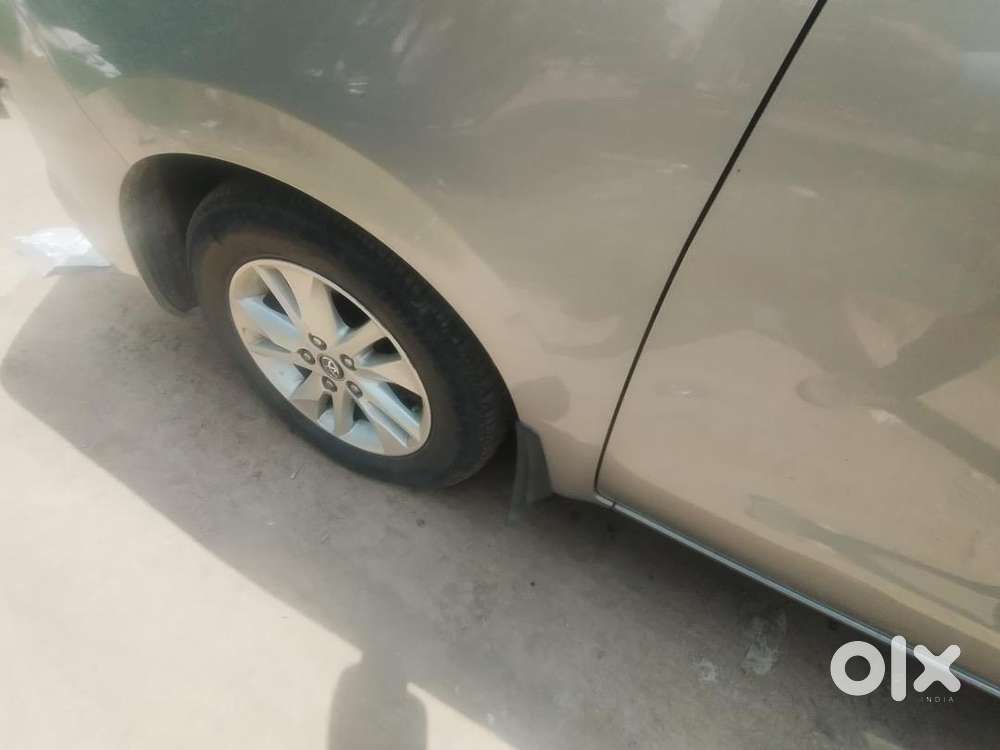 Toyota Innova Crysta 2017 Diesel 39500 Km Driven