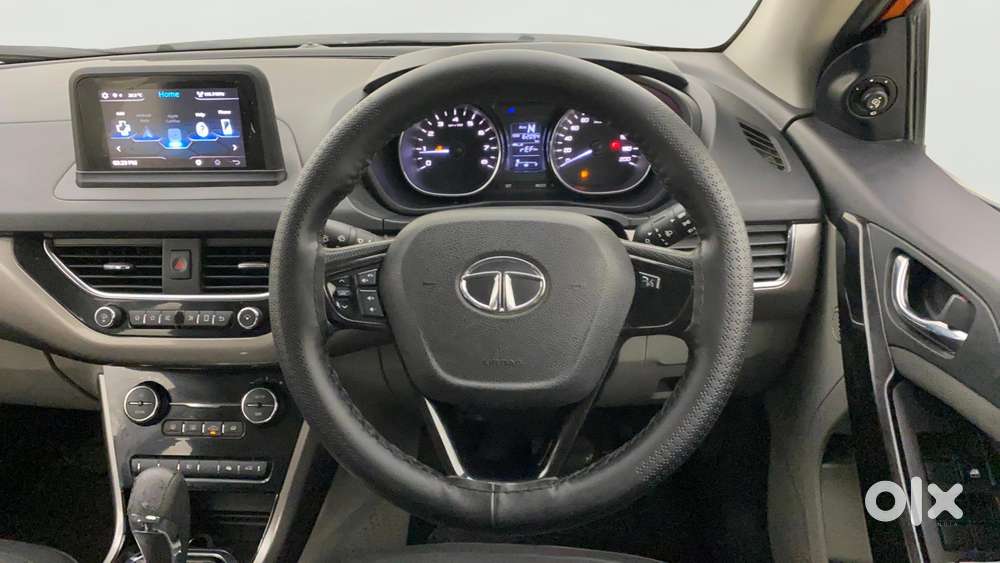 Tata Nexon 1.2 Revotron Xza Plus Dualtone, 2019, Petrol