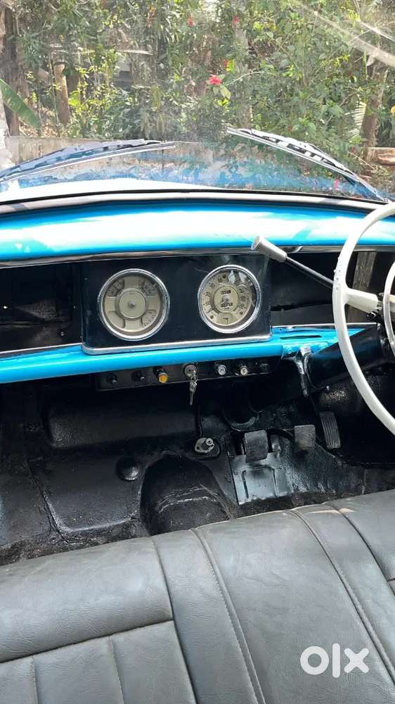 1957 Land Master Petrol
