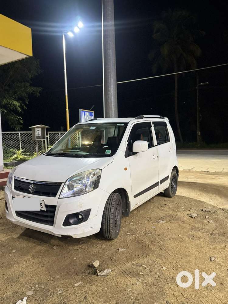Maruti Suzuki Wagon R 1.0 Vxi (o), 2015, Petrol
