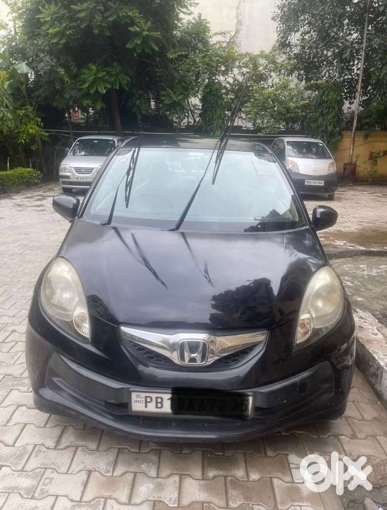 Honda Brio Petrol 2012