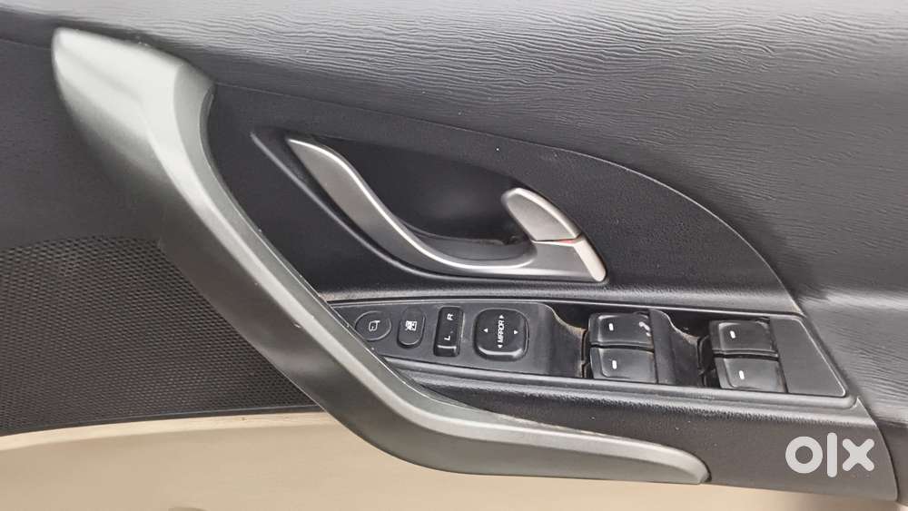 Mahindra Xuv500 W8, 2015, Diesel