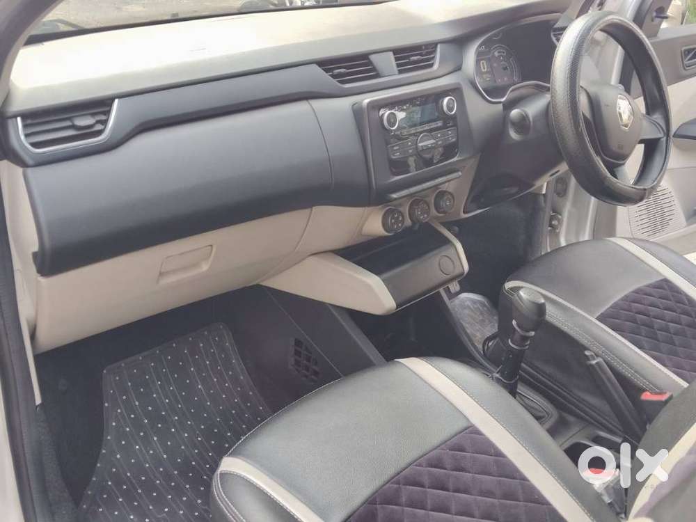 Renault Triber Rxl, 2022, Petrol