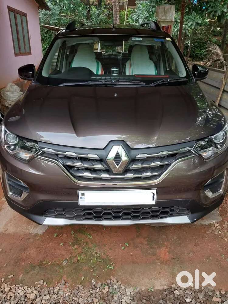 Renault Triber Rxz Mt Petrol Manual 2023