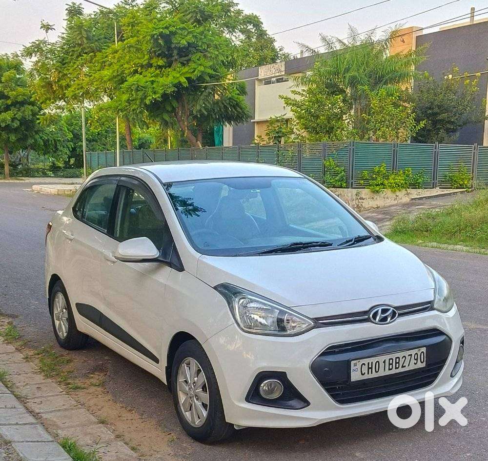 Hyundai Xcent, 2015, Petrol