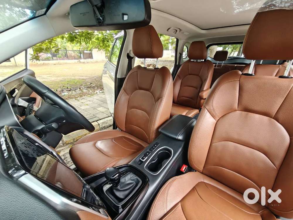 Mg Hector Plus 1.5cvt Petrol Automatic